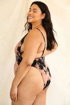 Euphoria One-Piece -Dippin Daisys Shop D1780JMNSC MITD 5