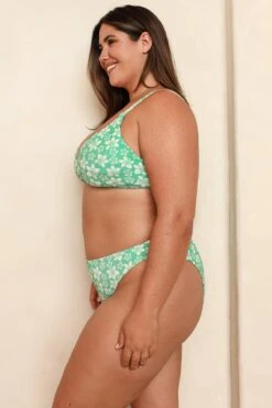 Zen Knotted Triangle Bikini Top -Dippin Daisys Shop D4068 PPRD zen top palm paradise 6