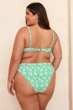 Zen Knotted Triangle Bikini Top -Dippin Daisys Shop D4068 PPRD zen top palm paradise 7