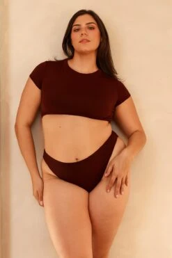 Joni Crop Top -Dippin Daisys Shop D4259 MCHA joni top mocha 4