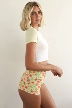 Baby Tee 9 Baby Tee -Dippin Daisys Shop D7151 WHTY baby tee white tender yellow 2