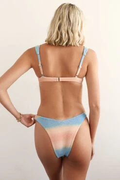 Ris-k Barbados Underwire Bikini Top -Dippin Daisys Shop R4151 LUMI barbados top lumi 7