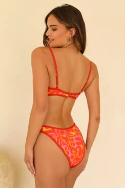 Do Lab Bandeau Bikini Top -Dippin Daisys Shop d4228jrmld sngz do lab top sungazer red 3